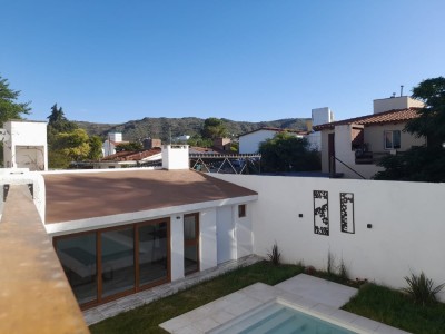 TRIPLEX DE CATEGORIA A LA VENTA