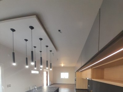 HERMOSA CASA , BARRIO PRIVADO LAS CAÑITAS