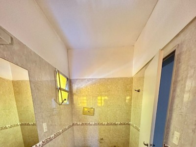 HERMOSA CASA CHALET A LA VENTA , 300 METROS COSTANERA