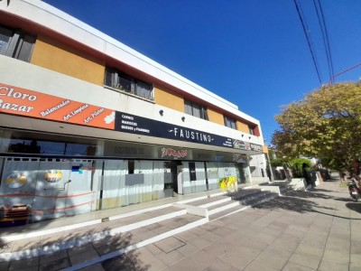 DEPARTAMENTO A LA VENTA , BARRIO SANTA RITA 