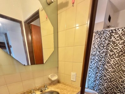 HERMOSO DEPARTAMENTO CENTRICO