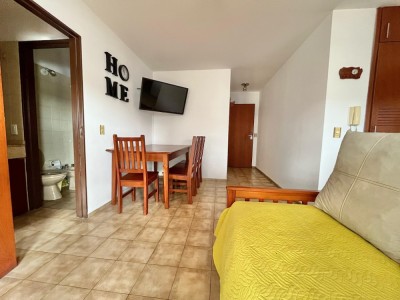 HERMOSO DEPARTAMENTO CENTRICO